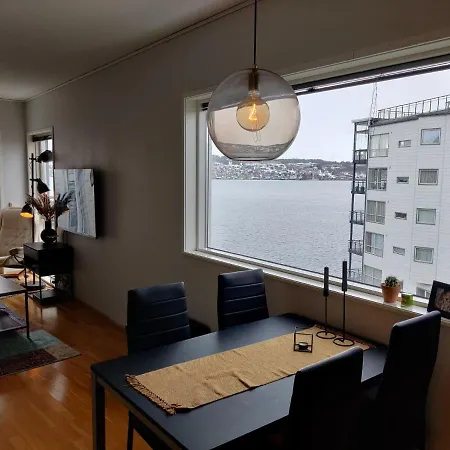 Floor With A Magic View *