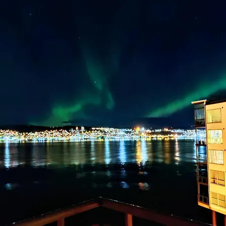 Apartment Floor With A Magic View Tromso